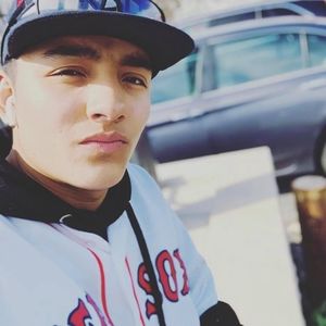 Meet your Posher, Juan diego rafita